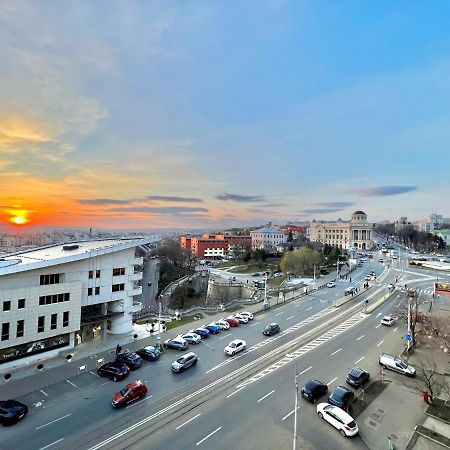 Mnm Lapusneanu Apartment Iasi Exterior foto