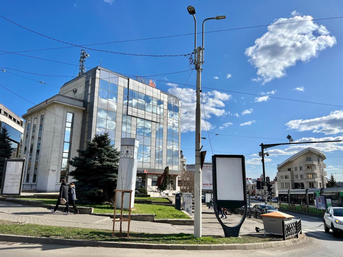Mnm Lapusneanu Apartment Iasi Exterior foto